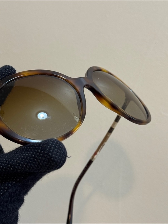 Burberry Tortoiseshell Polarized Sunglasses with Brown Lenses main image 11